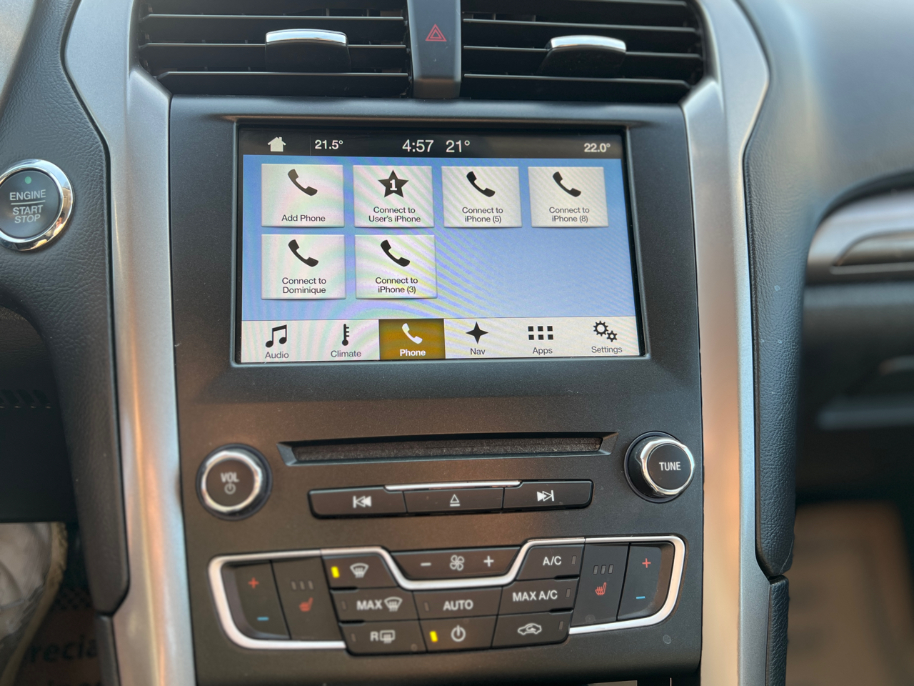2017 Ford Fusion SE photo 18