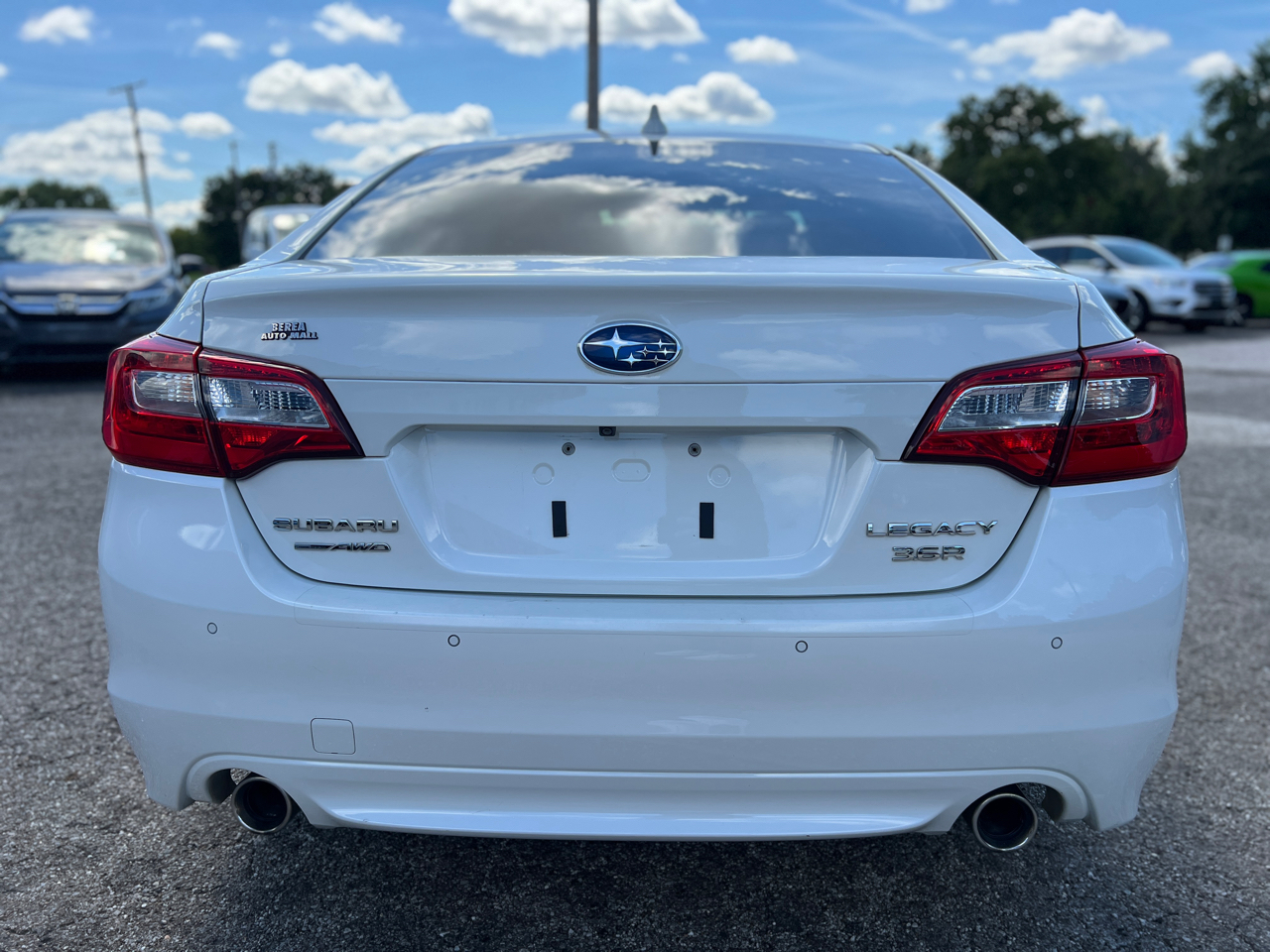 Subaru Legacy 3.6R Limited 2017