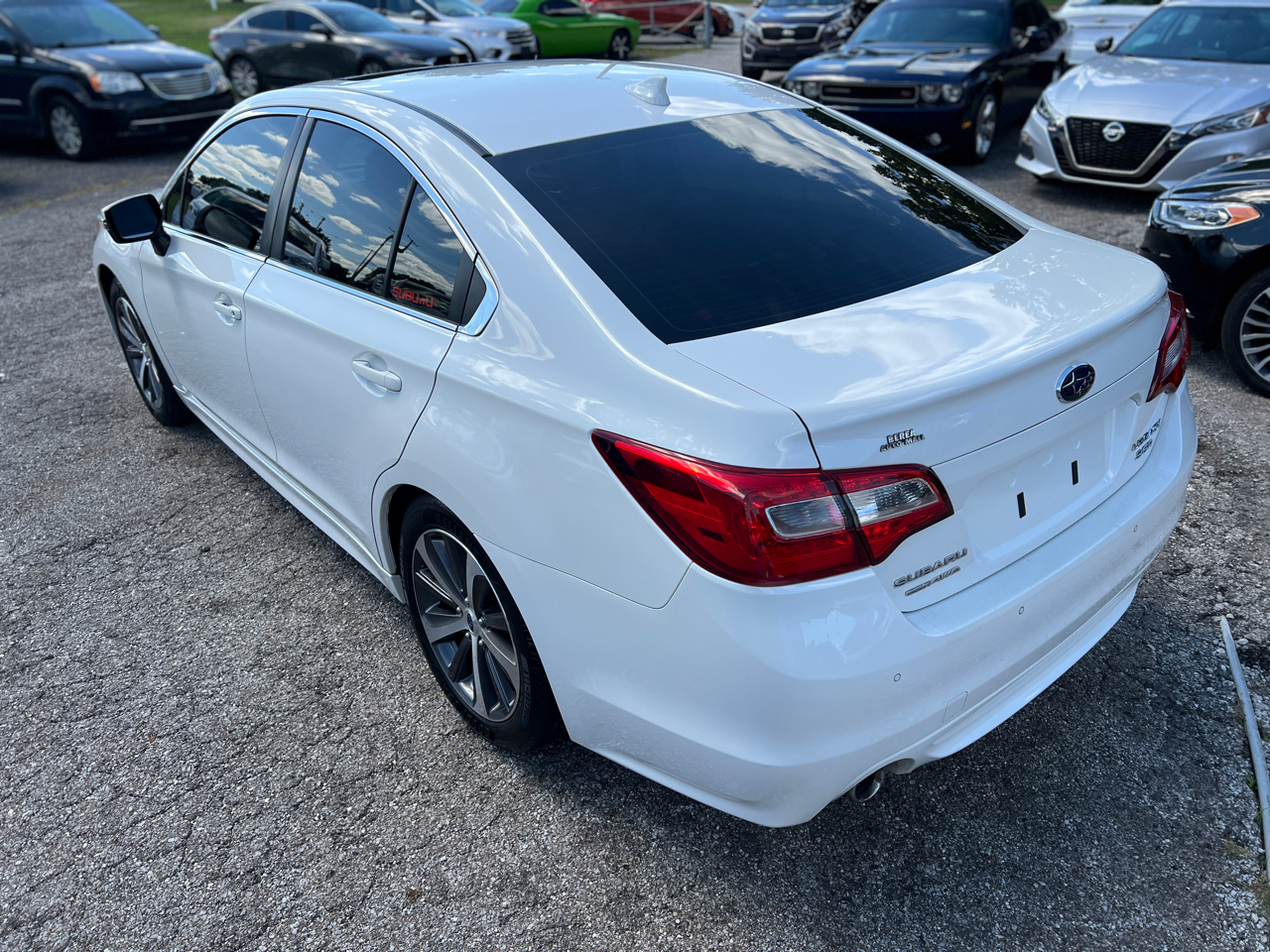 Subaru Legacy 3.6R Limited 2017