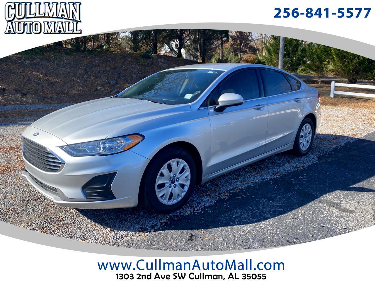 Ford Fusion S FWD 2019
