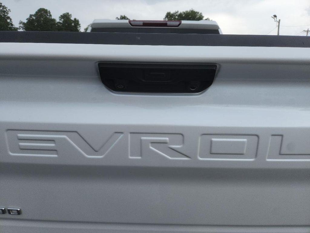 Chevrolet Silverado 1500 4WD Crew Cab 147" LTZ 2022