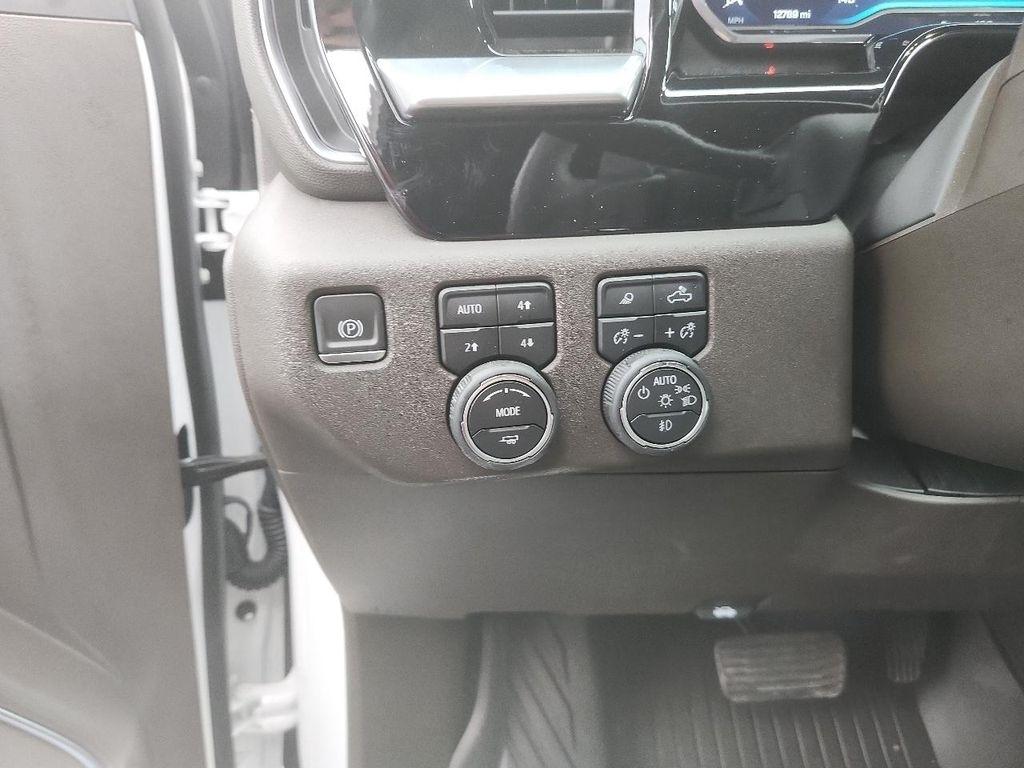 Chevrolet Silverado 1500 4WD Crew Cab 147" LTZ 2022