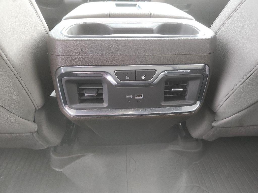 Chevrolet Silverado 1500 4WD Crew Cab 147" LTZ 2022