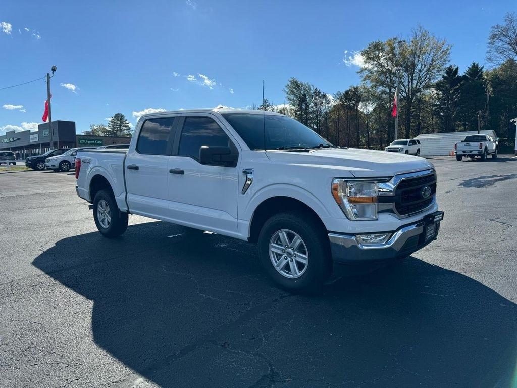 Ford F-150 XLT SuperCrew 4WD 2022
