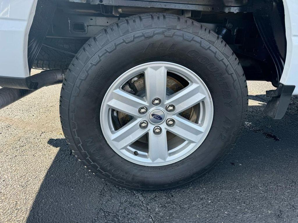 Ford F-150 XLT SuperCrew 4WD 2022