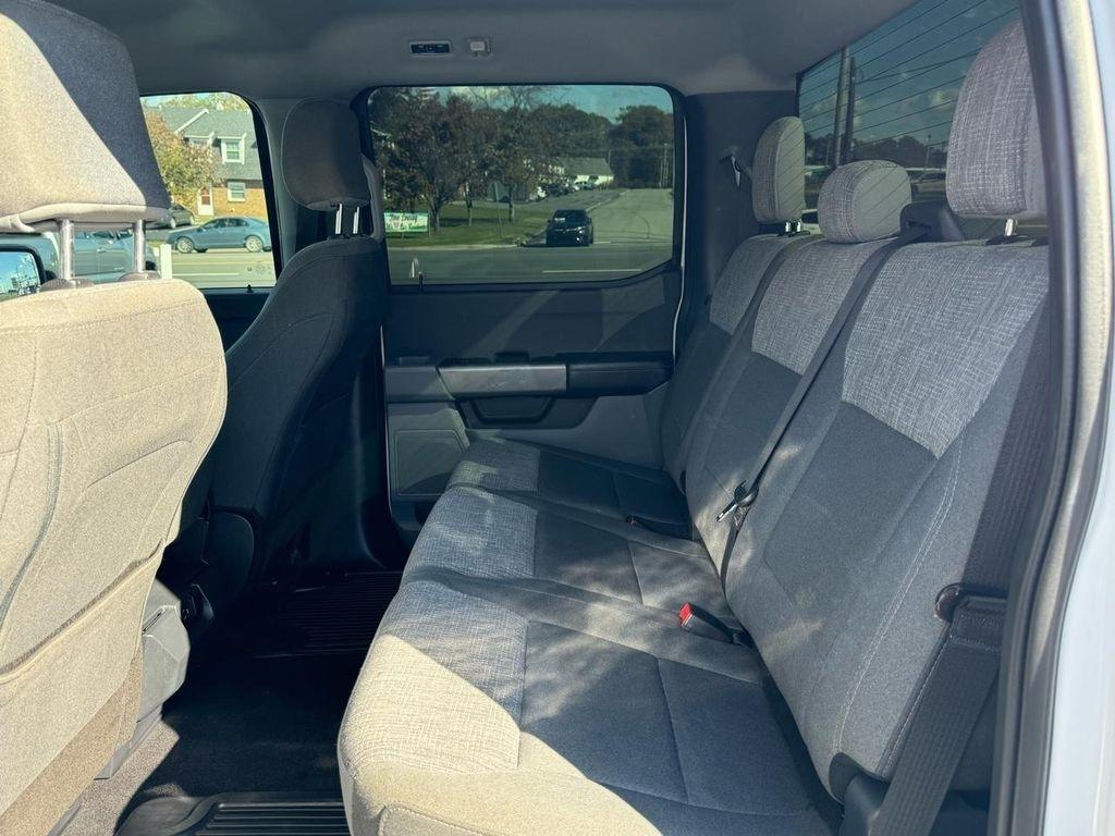 Ford F-150 XLT SuperCrew 4WD 2022