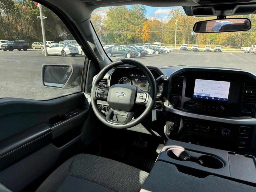 Ford F-150 XLT SuperCrew 4WD 2022