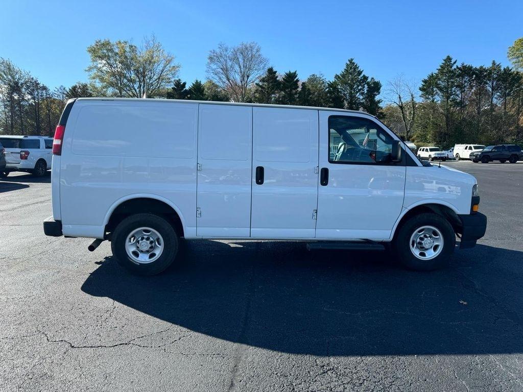Chevrolet Express Cargo Van RWD 2500 135" 2019