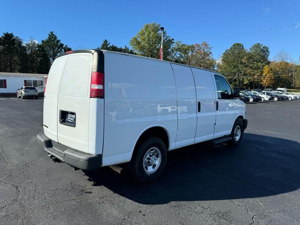 Chevrolet Express Cargo Van RWD 2500 135" 2019