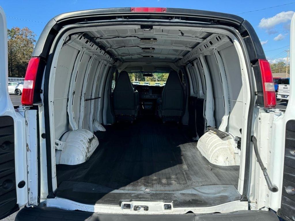 Chevrolet Express Cargo Van RWD 2500 135" 2019