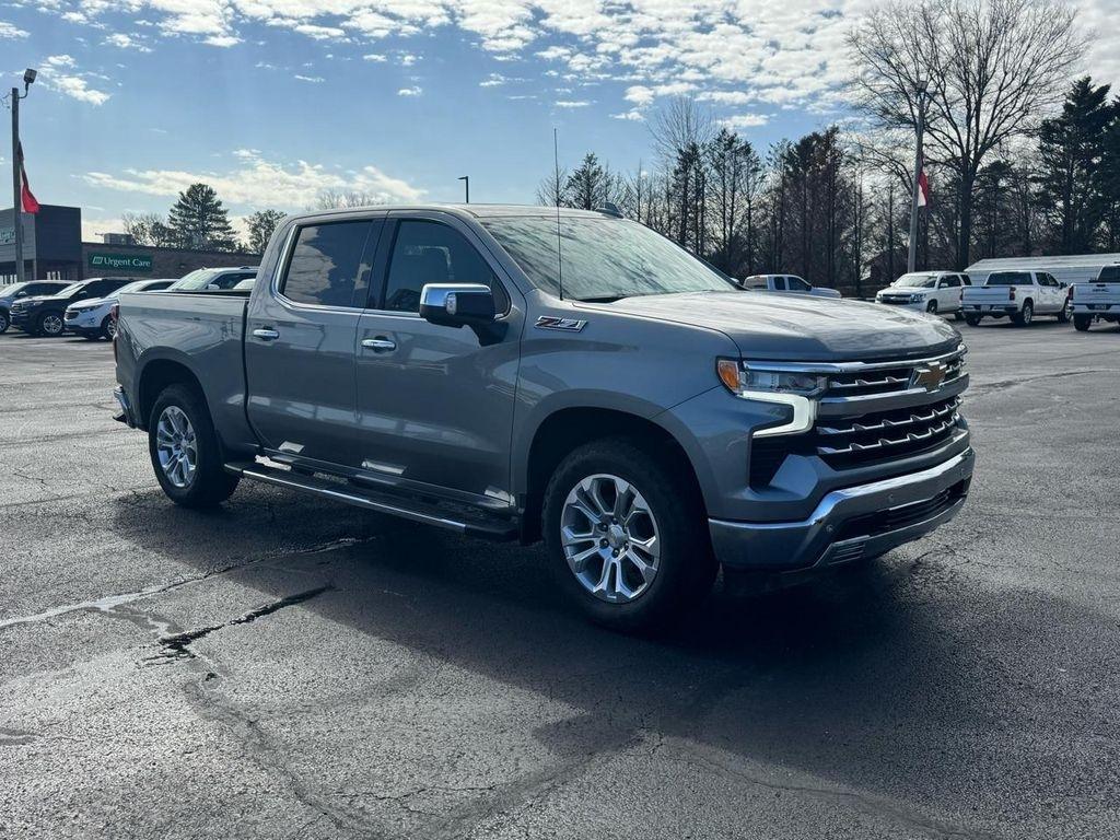 Chevrolet Silverado 1500 4WD Crew Cab 147" LTZ 2024