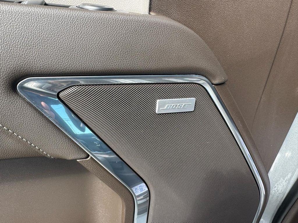Chevrolet Silverado 1500 4WD Crew Cab 147" LTZ 2024