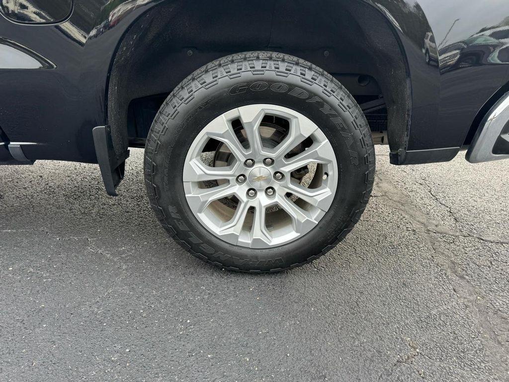 Chevrolet Silverado 1500 4WD Crew Cab 147" LTZ 2023