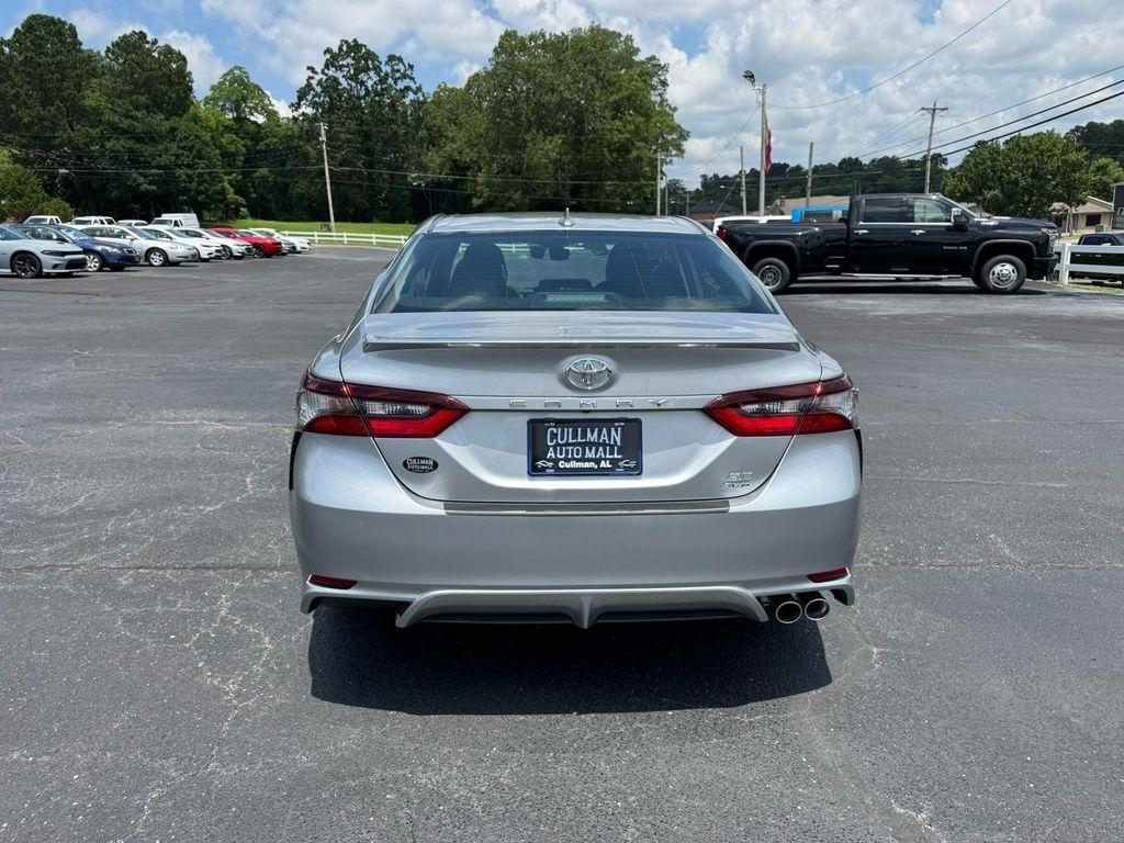 Toyota Camry SE Auto AWD (Natl) 2024