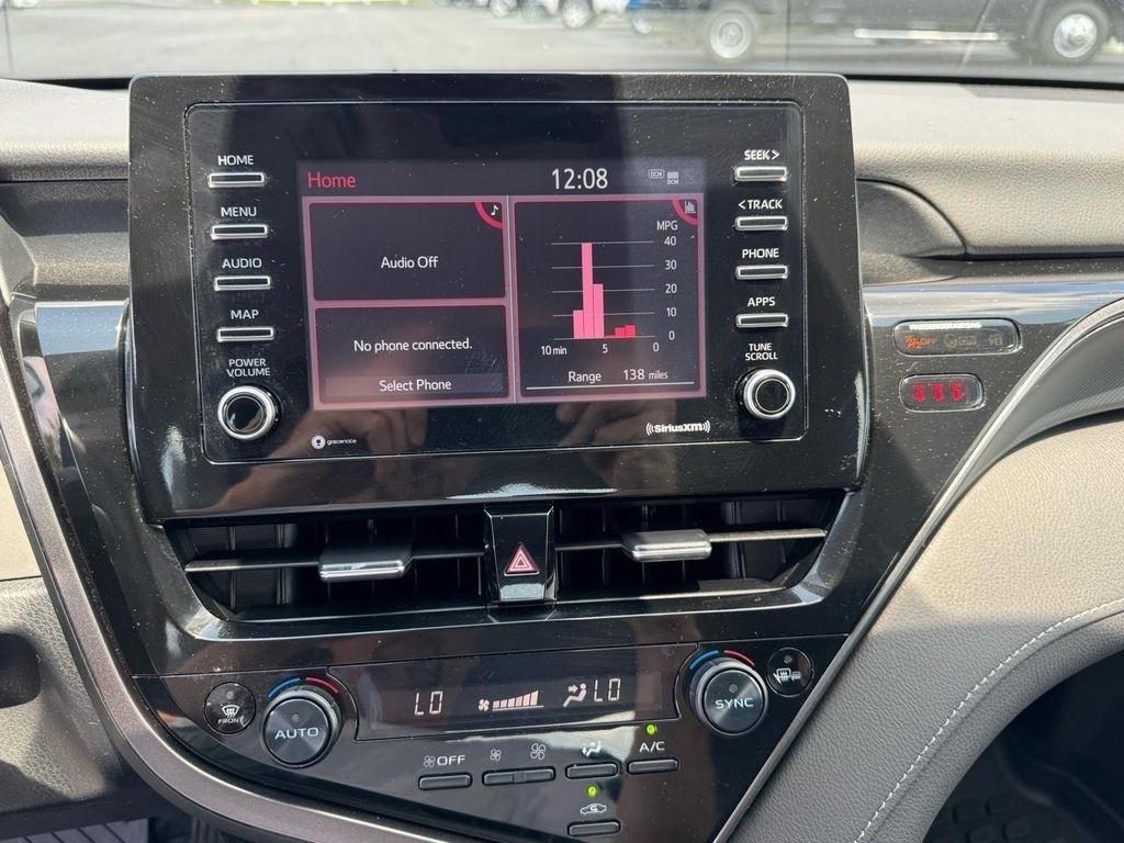 Toyota Camry SE Auto AWD (Natl) 2024