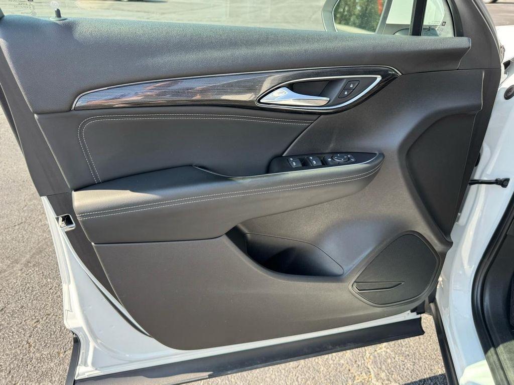 Buick Envision FWD 4dr Preferred 2023