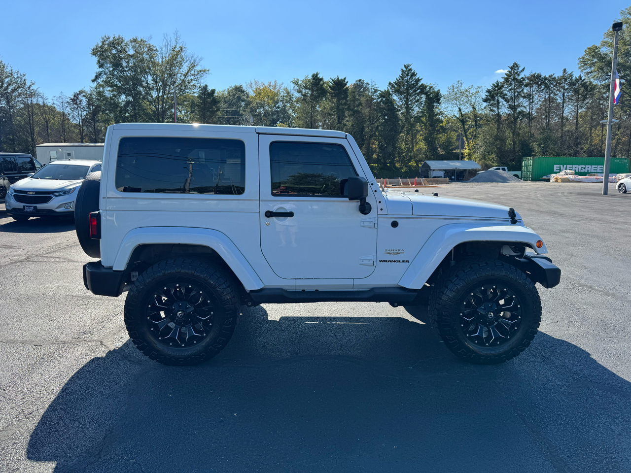2013 Jeep Wrangler Two-Door Sahara photo 5