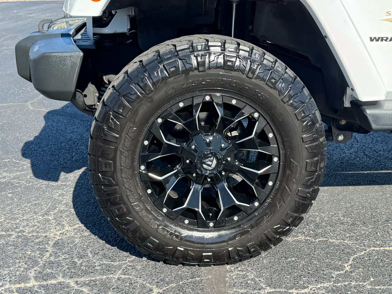 2013 Jeep Wrangler Two-Door Sahara photo 8
