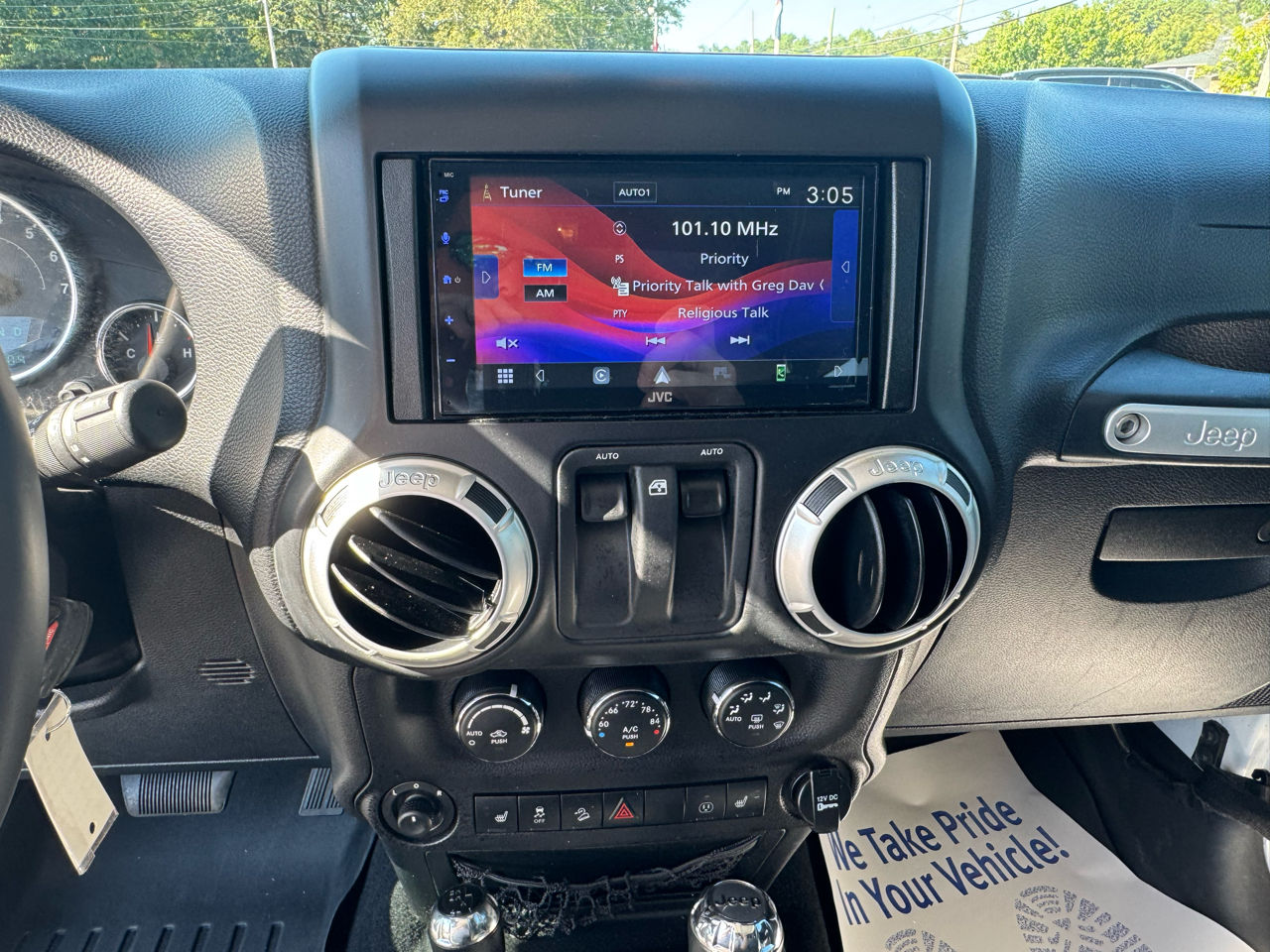 2013 Jeep Wrangler Two-Door Sahara photo 19