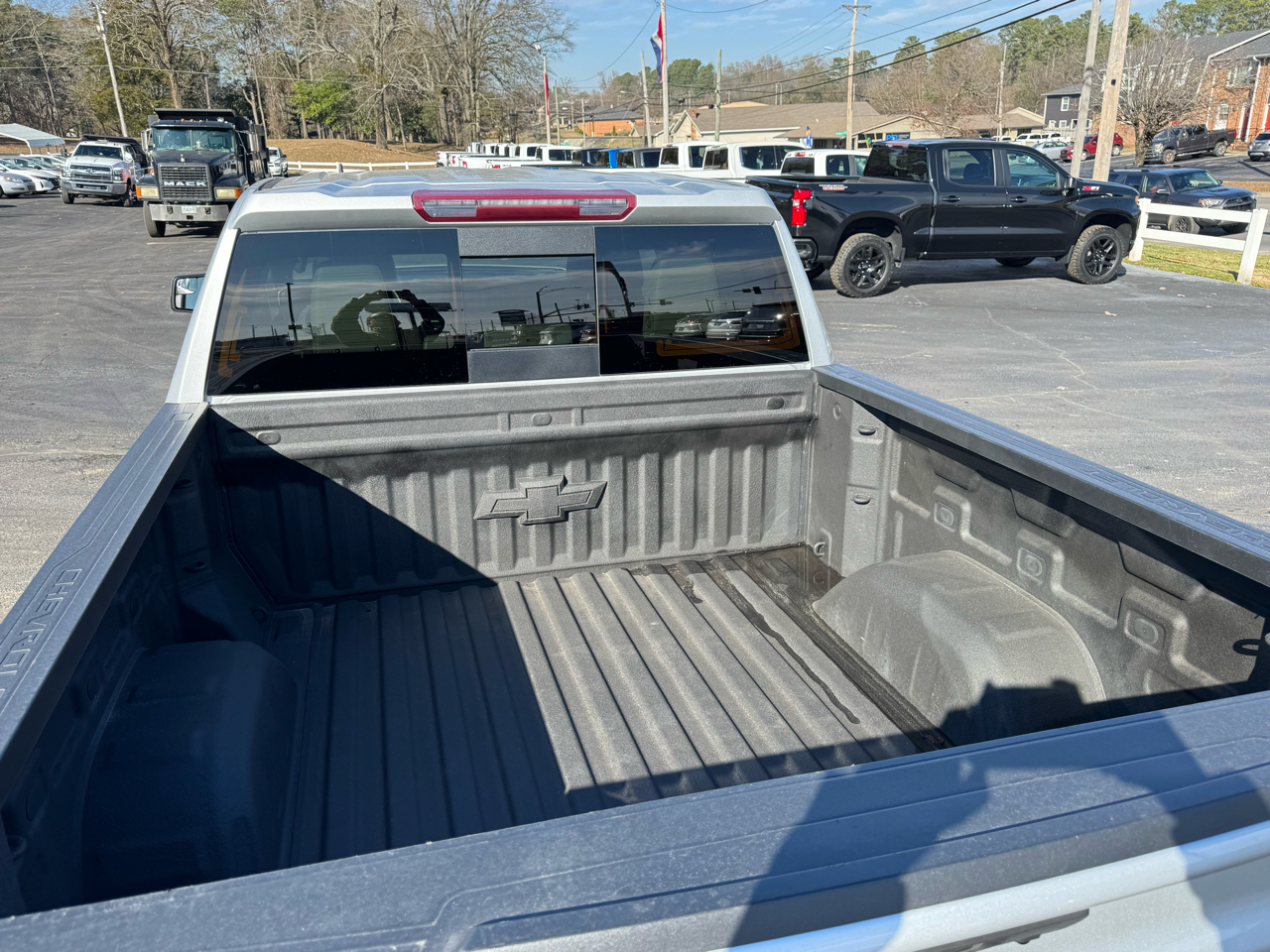 Chevrolet Silverado 1500 4WD Crew Cab 147" LT w/1LT 2022