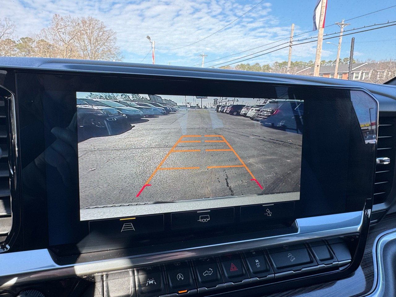 Chevrolet Silverado 1500 4WD Crew Cab 147" LT w/1LT 2022