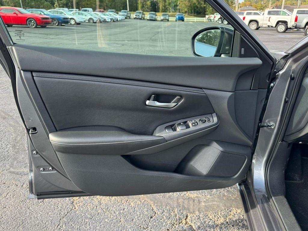Nissan Sentra SV CVT 2023
