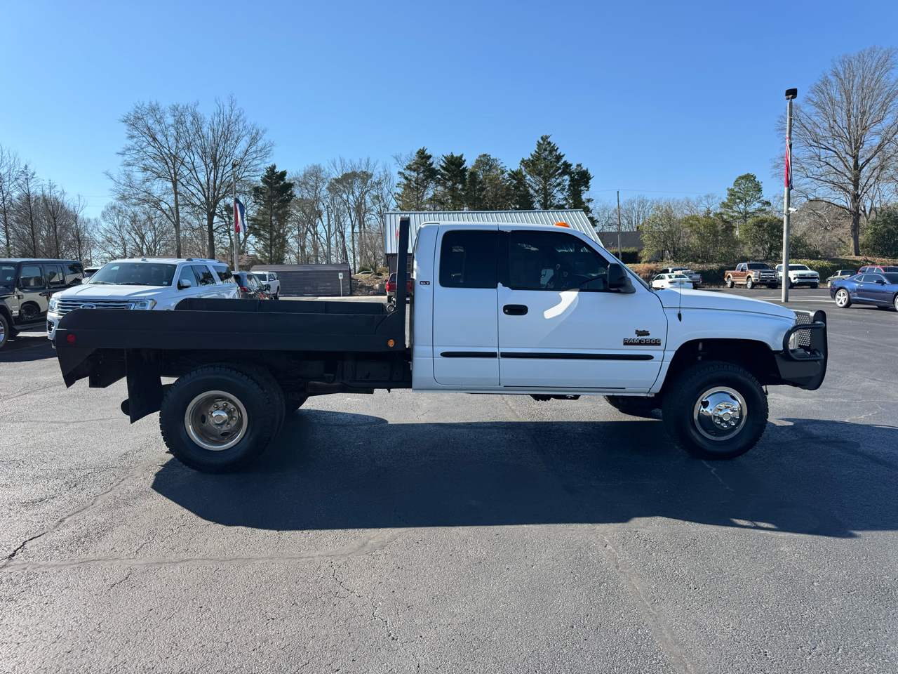 Dodge Ram 3500 4dr Quad Cab 155" WB DRW 4WD 2001