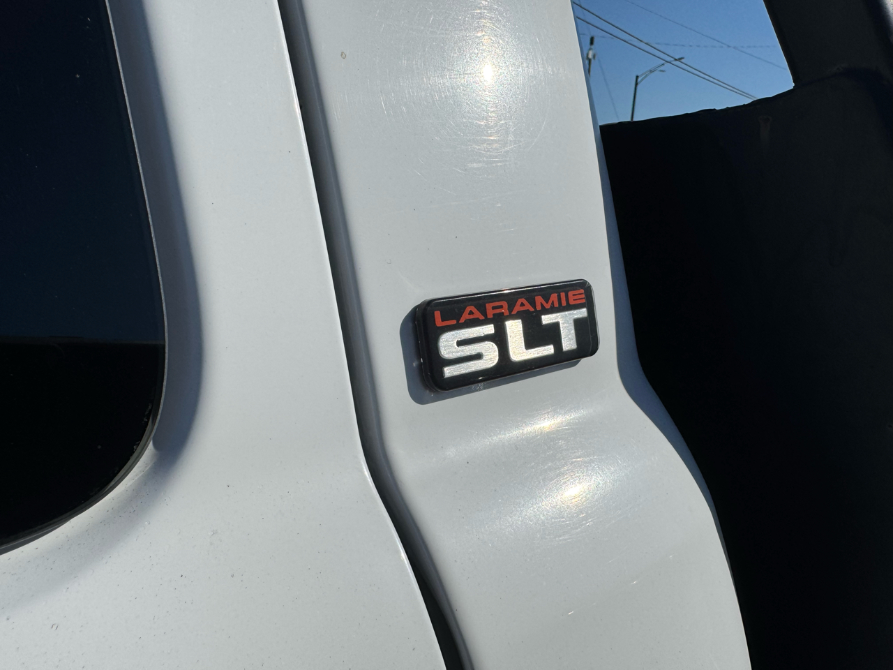 Dodge Ram 3500 4dr Quad Cab 155" WB DRW 4WD 2001