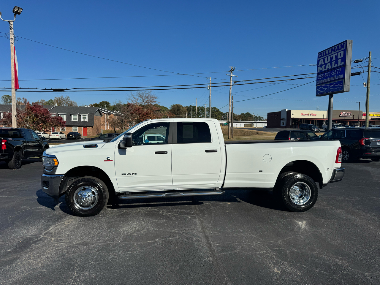 RAM 3500 Big Horn 4x4 Crew Cab 8' Box 2024
