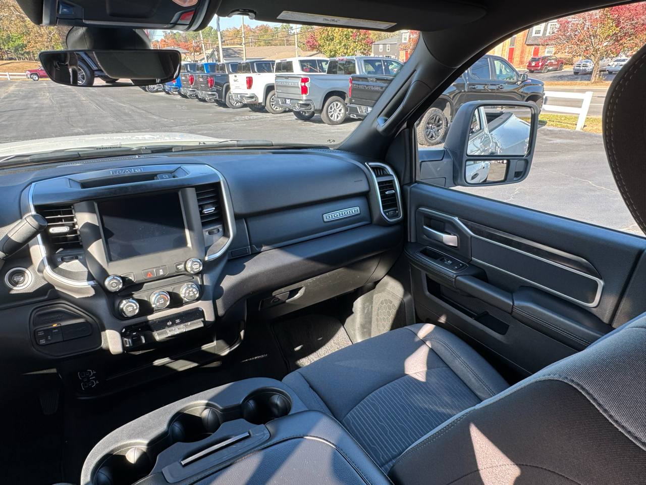 RAM 3500 Big Horn 4x4 Crew Cab 8' Box 2024