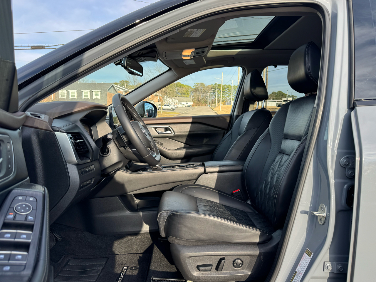 Nissan Rogue AWD Platinum *Ltd Avail* 2023