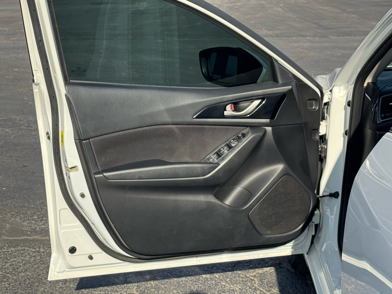 Mazda MAZDA3 4dr Sdn Auto i Sport 2016