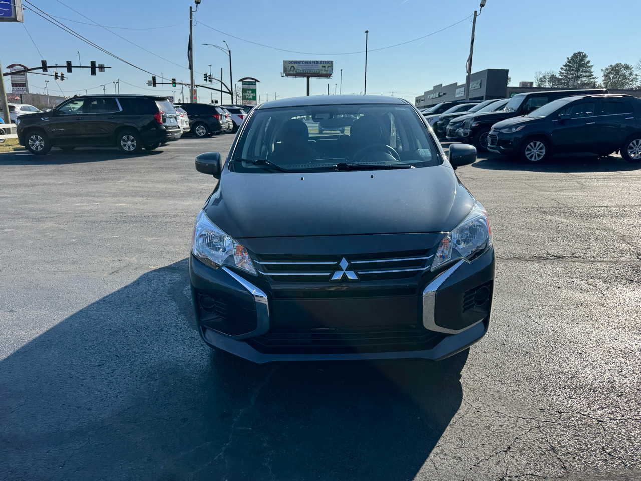 Mitsubishi Mirage ES CVT 2024