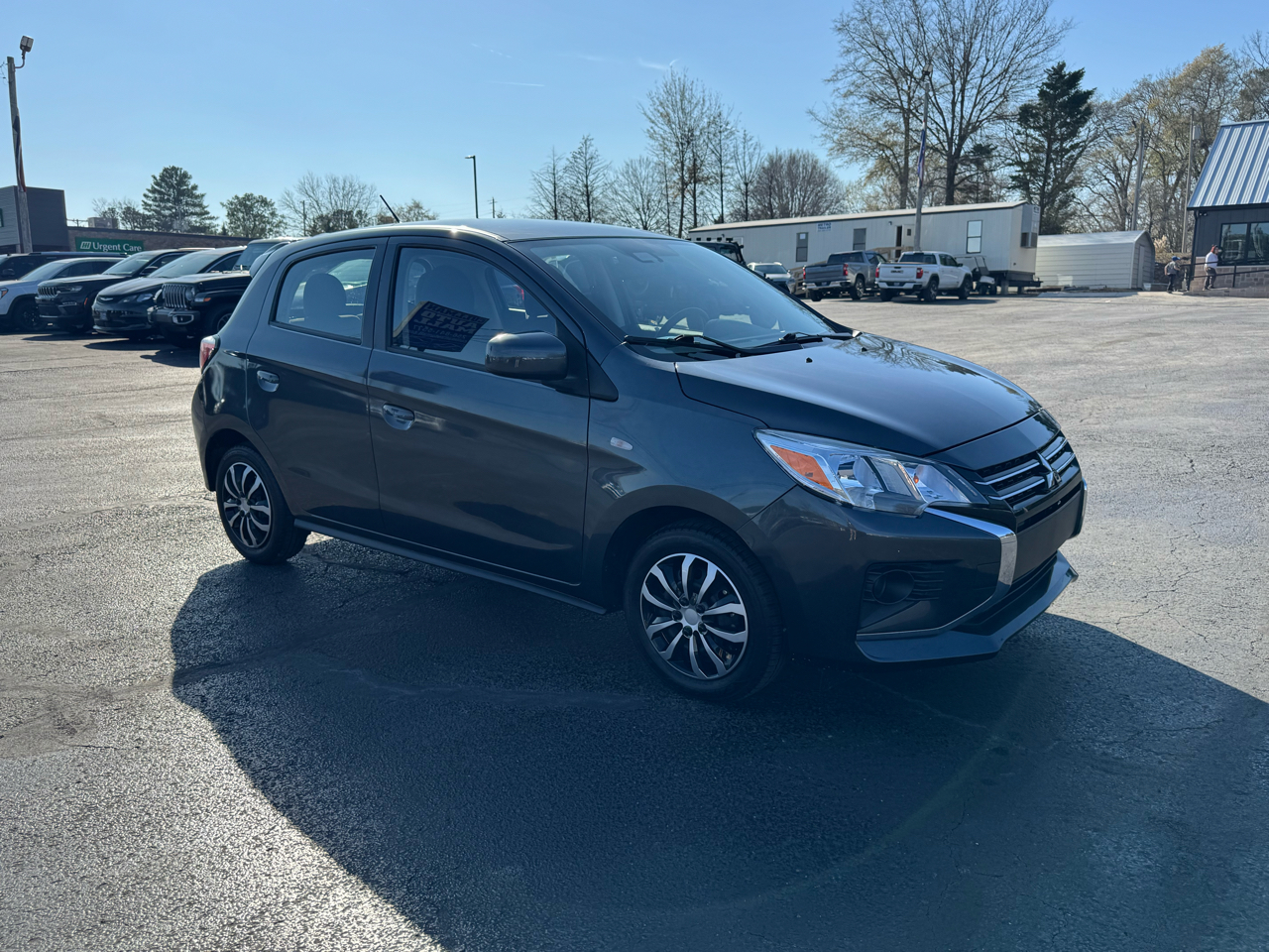 Mitsubishi Mirage ES CVT 2024