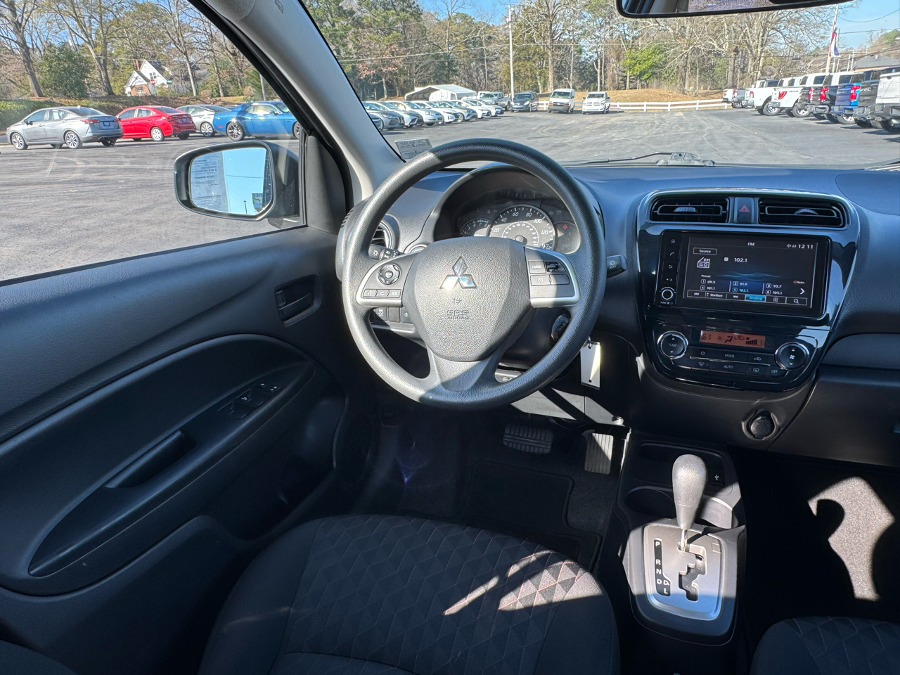 Mitsubishi Mirage ES CVT 2024