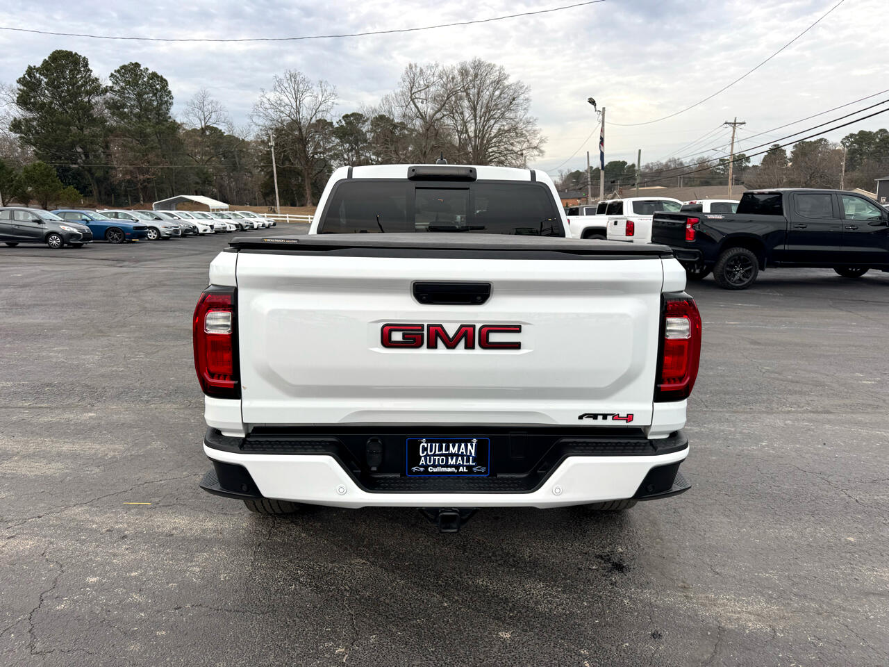 GMC Canyon 4WD Crew Cab AT4 2023