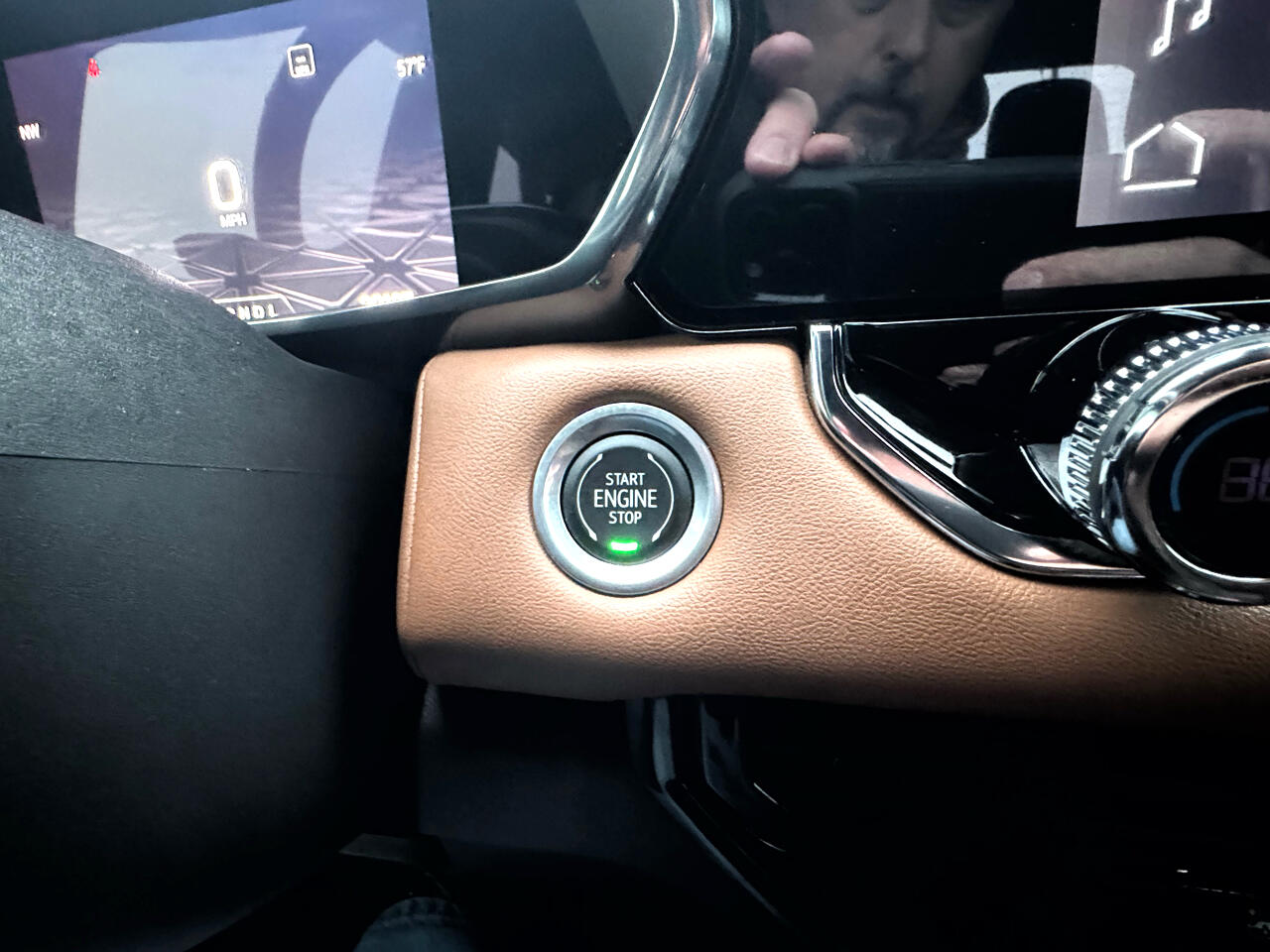 GMC Canyon 4WD Crew Cab AT4 2023