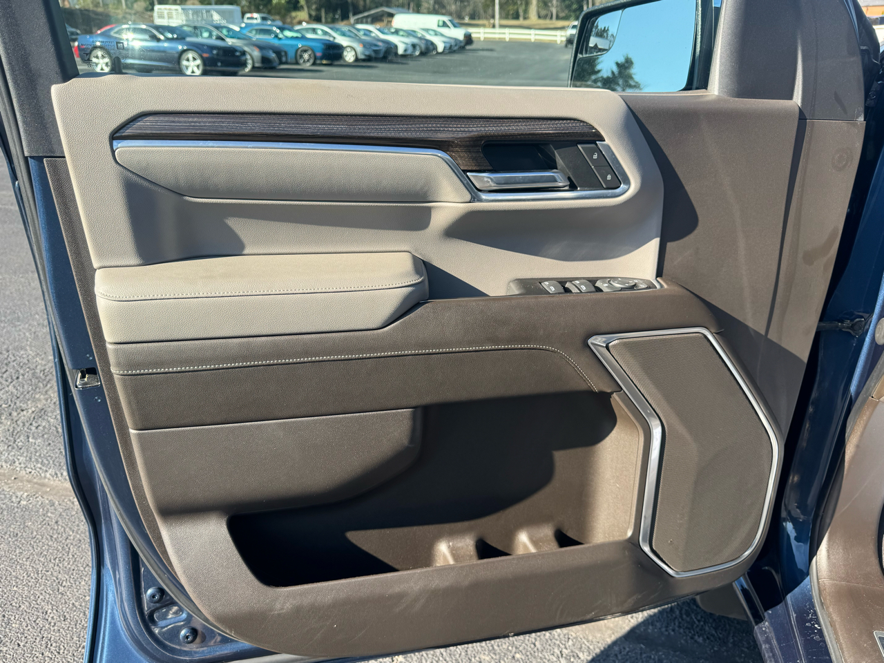 Chevrolet Silverado 1500 4WD Double Cab 147" LT w/1LT 2022