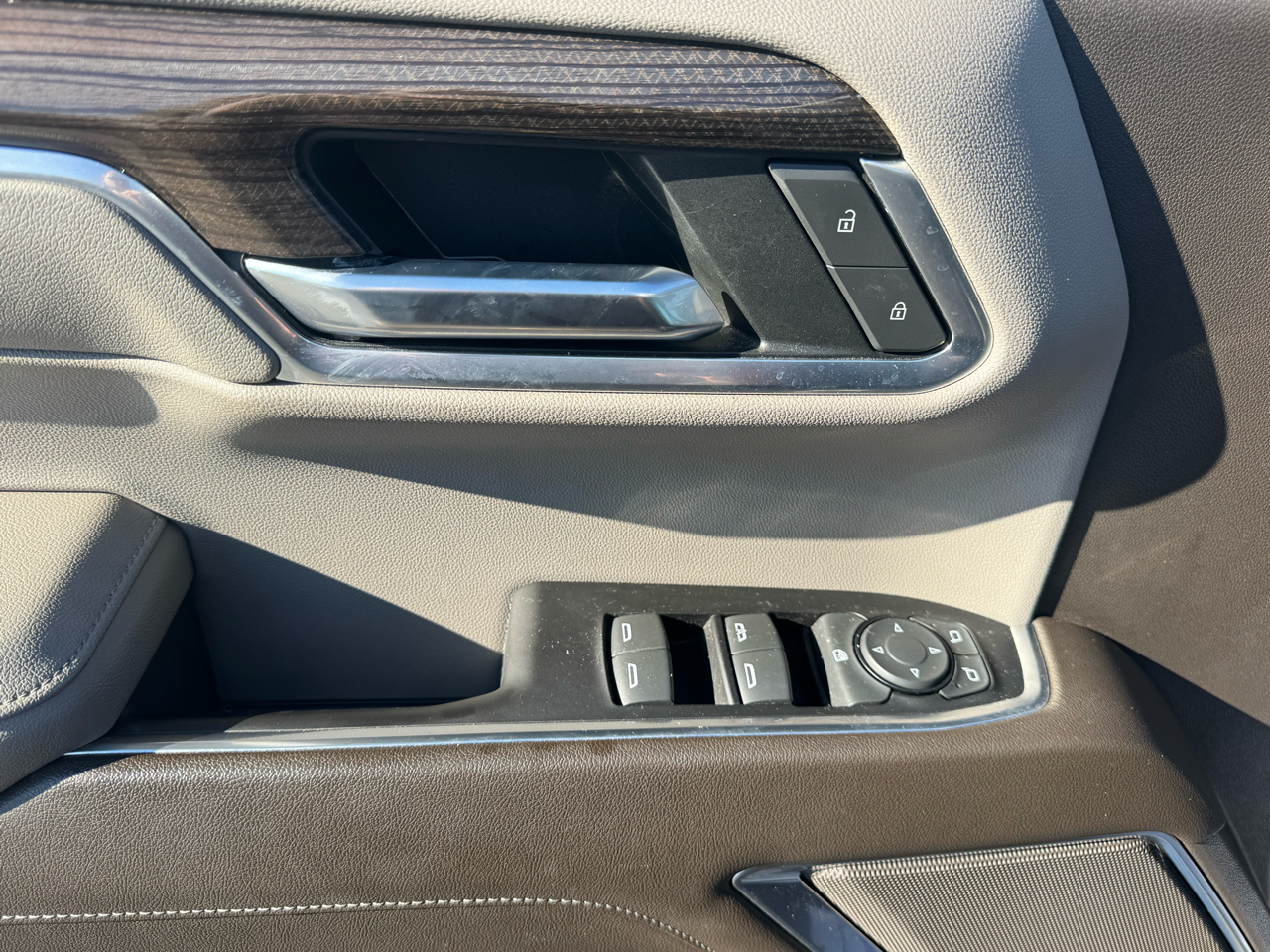 Chevrolet Silverado 1500 4WD Double Cab 147" LT w/1LT 2022