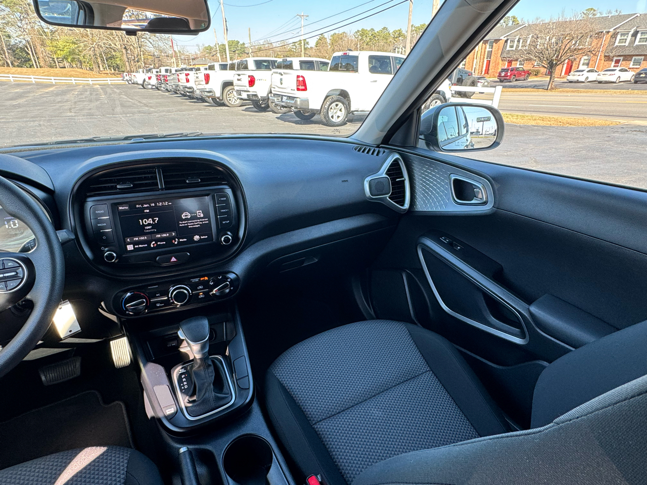 Kia Soul LX IVT 2024