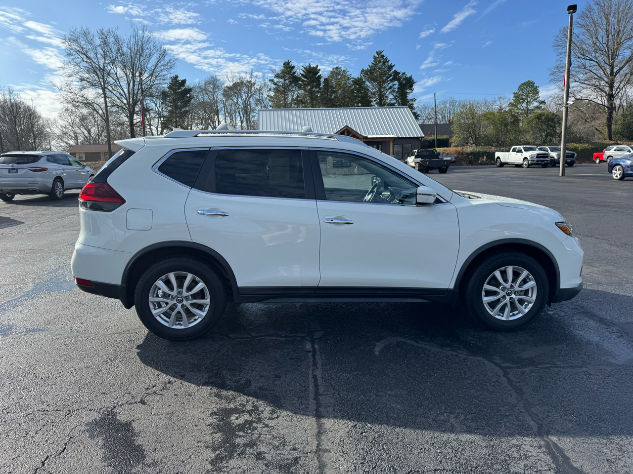 Nissan Rogue FWD SV 2019