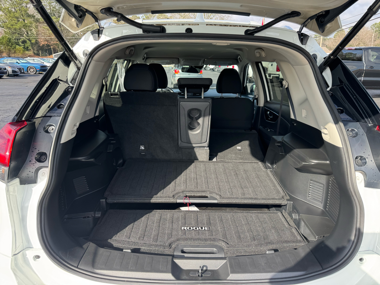 Nissan Rogue FWD SV 2019