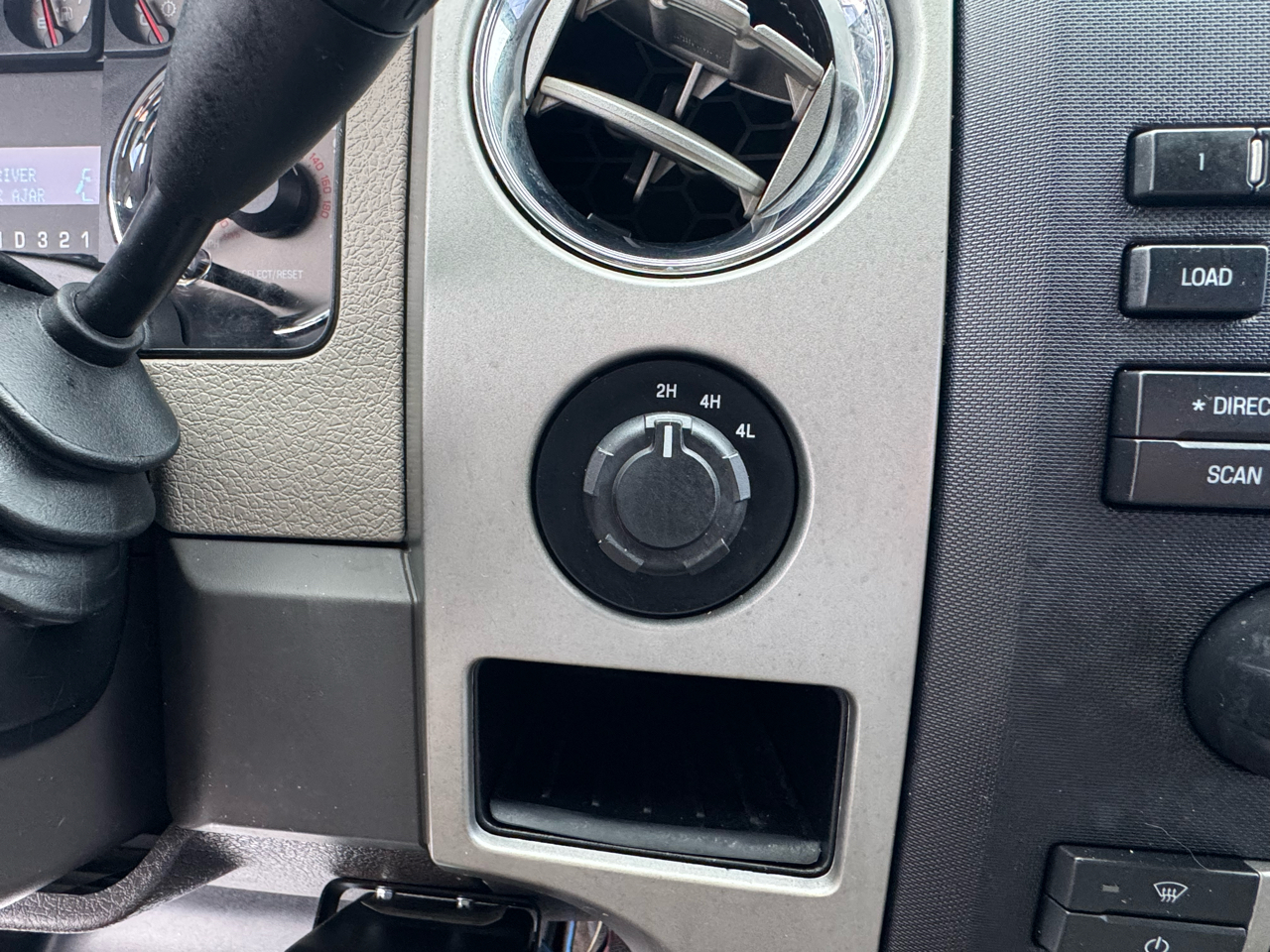 Ford F-150 4WD SuperCab 145" XLT 2009