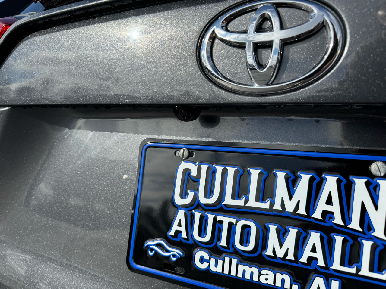 Toyota RAV4 XLE FWD (Natl) 2021