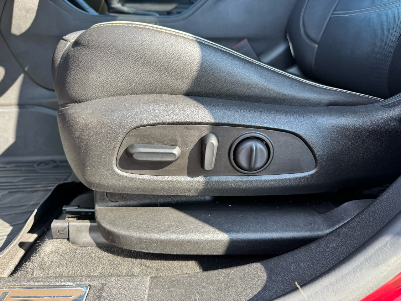 GMC Acadia FWD 4dr Denali 2019