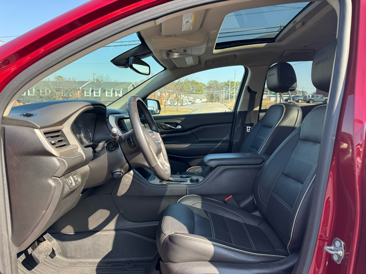 GMC Acadia FWD 4dr Denali 2019