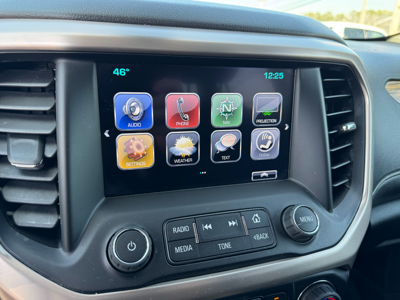 GMC Acadia FWD 4dr Denali 2019