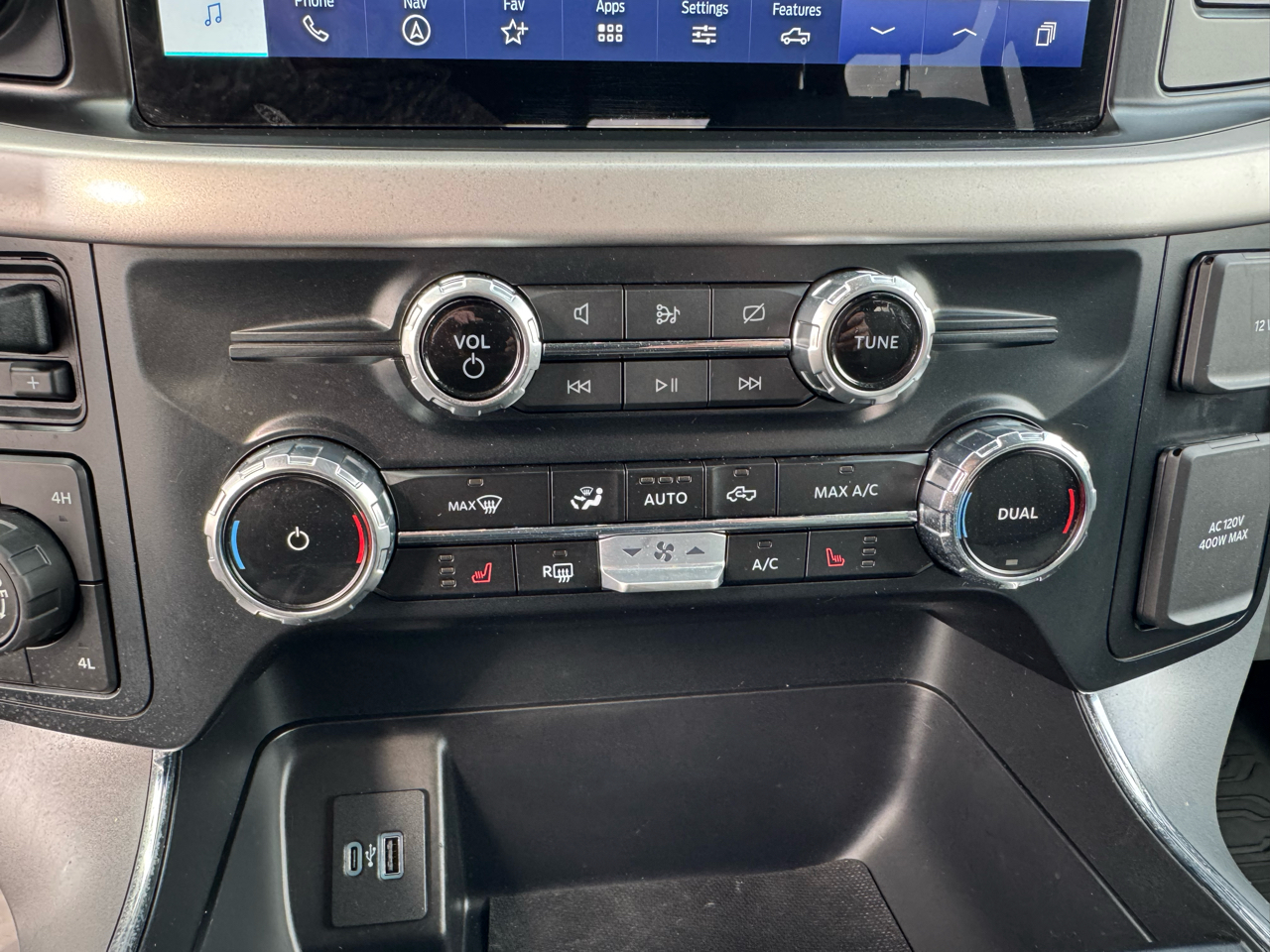 Ford F-150 4WD SuperCrew 145" XLT 2023