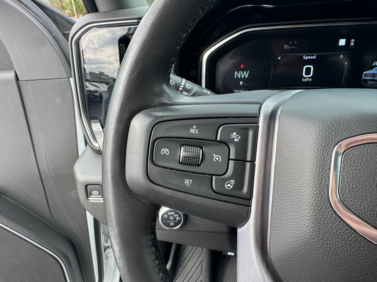 GMC Sierra 1500 4WD Crew Cab 147" Elevation w/3SB 2022