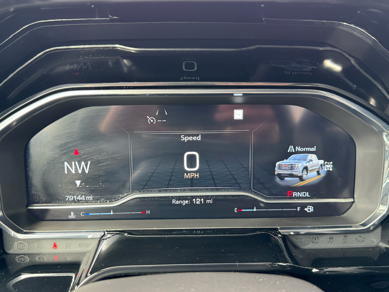 GMC Sierra 1500 4WD Crew Cab 147" Elevation w/3SB 2022